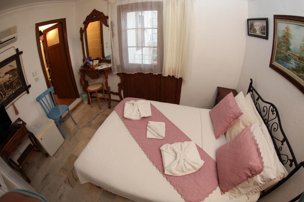 Alacati Antik Motel Çeşme Luaran gambar