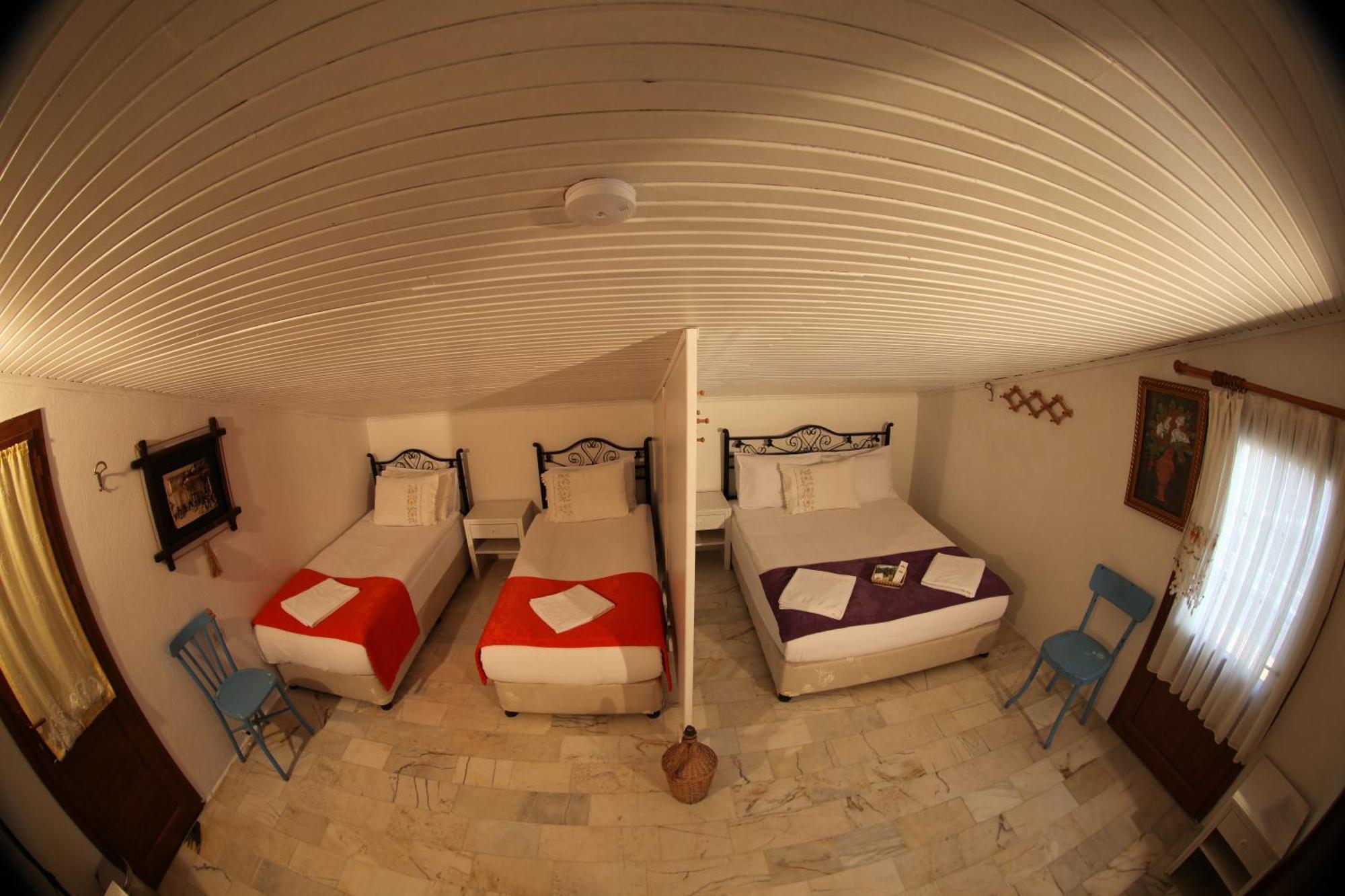 Alacati Antik Motel Çeşme Luaran gambar
